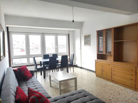 Foto 1 de Pis en venda a calle Buenos Aires de 3 habitacions i 155 m²
