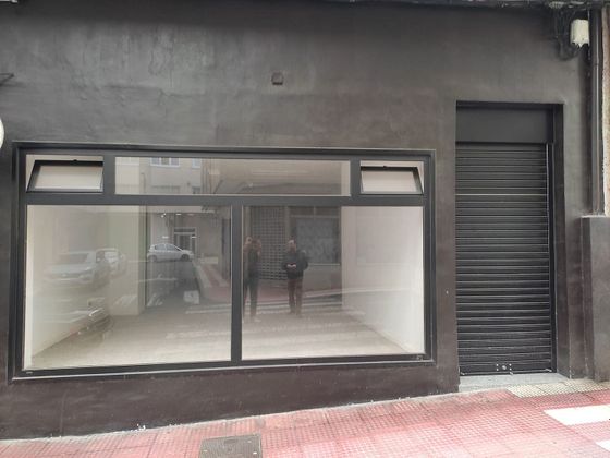 Foto 1 de Local en venda a calle Ria Do Ferrol de 96 m²