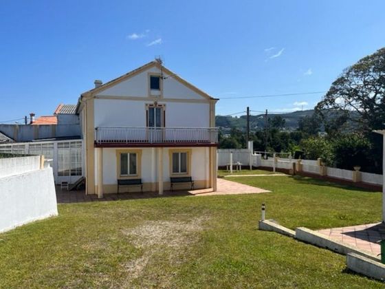 Foto 1 de Casa adossada en venda a Valdoviño de 5 habitacions amb terrassa i jardí