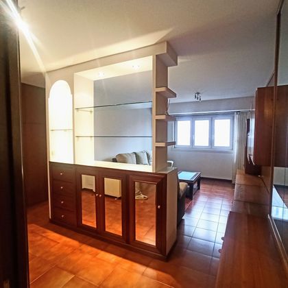 Foto 1 de Alquiler de piso en Monte Alto - Zalaeta - Atocha de 3 habitaciones con garaje y muebles