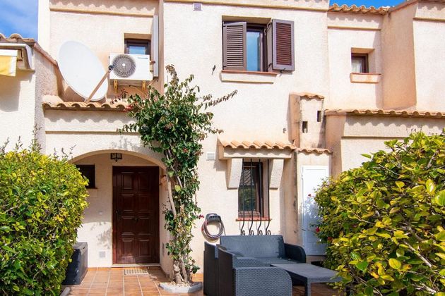 Foto 2 de Casa en venta en Gran Alacant de 4 habitaciones con terraza y piscina