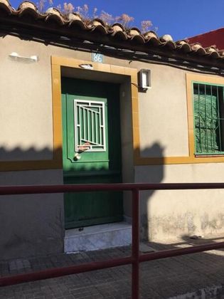 Foto 2 de Xalet en venda a Centro - Puertollano de 2 habitacions amb terrassa