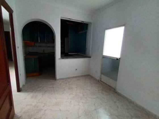 Foto 2 de Pis en venda a Herencia de 2 habitacions amb balcó