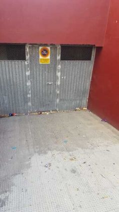 Foto 2 de Venta de garaje en La Línea de la Concepción ciudad de 22 m²