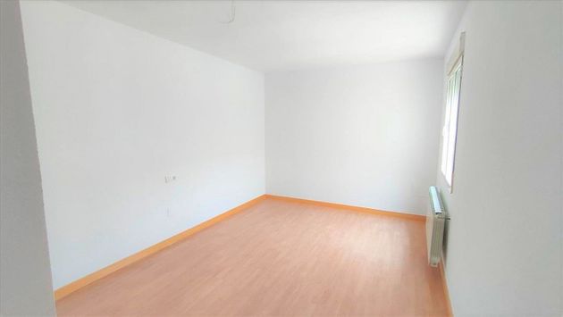 Foto 2 de Xalet en venda a Argamasilla de Alba de 3 habitacions amb terrassa i garatge