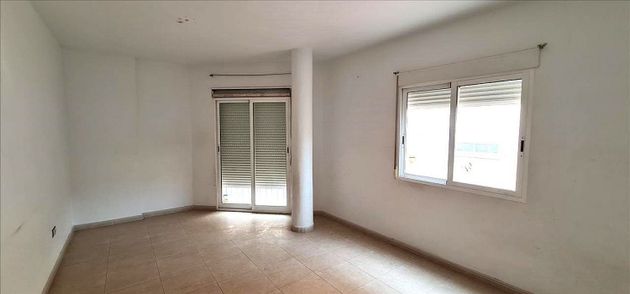 Foto 2 de Piso en venta en Alguazas de 3 habitaciones con terraza y garaje