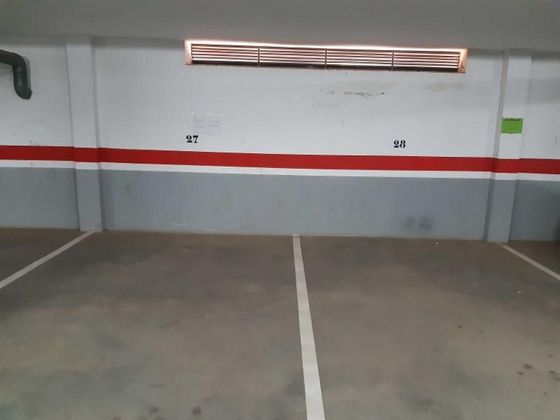 Foto 2 de Garatge en venda a Roquetas Centro de 12 m²