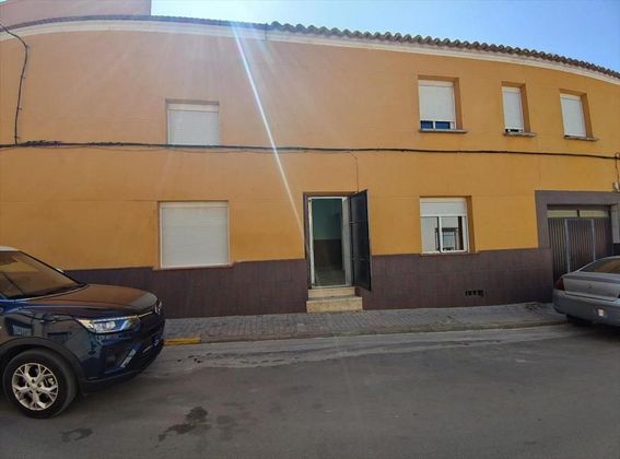 Foto 1 de Casa en venda a Madridejos de 4 habitacions amb terrassa i garatge