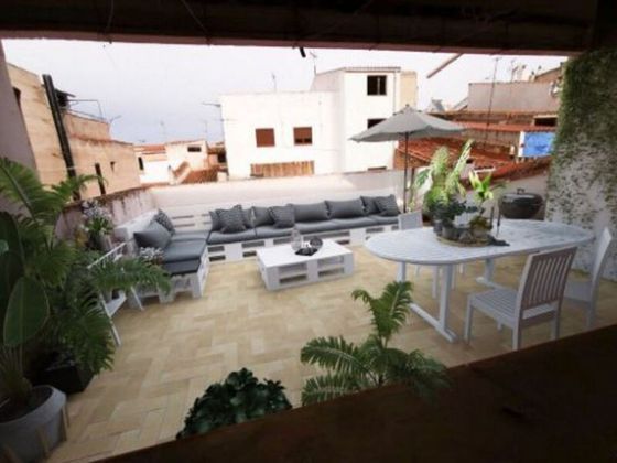 Foto 1 de Venta de casa en Coves de Vinromà (les) de 5 habitaciones y 141 m²