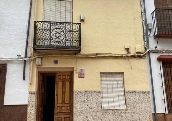 Foto 2 de Casa adossada en venda a Benamejí de 2 habitacions amb balcó