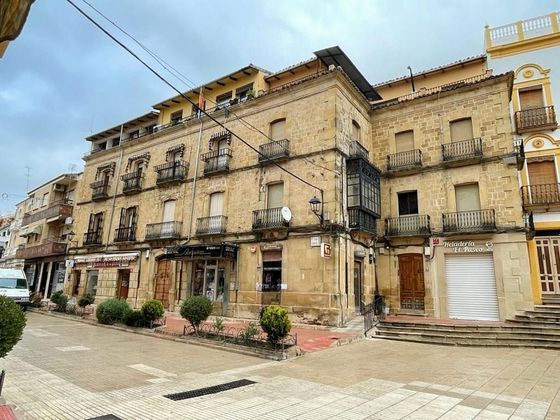 Foto 1 de Pis en venda a Villanueva del Arzobispo de 3 habitacions amb terrassa i balcó