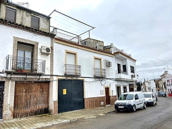 Foto 1 de Casa adosada en venta en Aguilar de la Frontera de 3 habitaciones con terraza