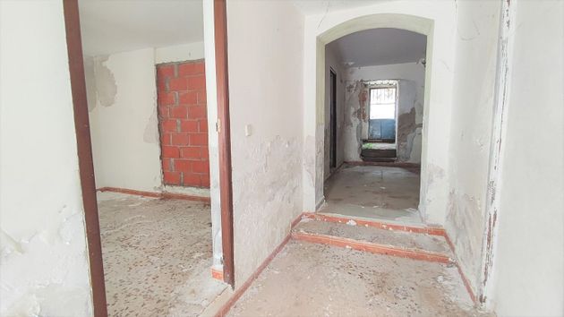 Foto 2 de Casa adossada en venda a Tobarra de 2 habitacions i 100 m²