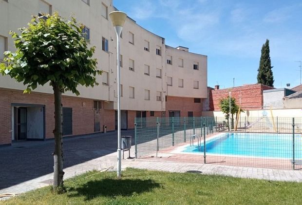 Foto 1 de Venta de piso en Aldealengua de 3 habitaciones con terraza y piscina