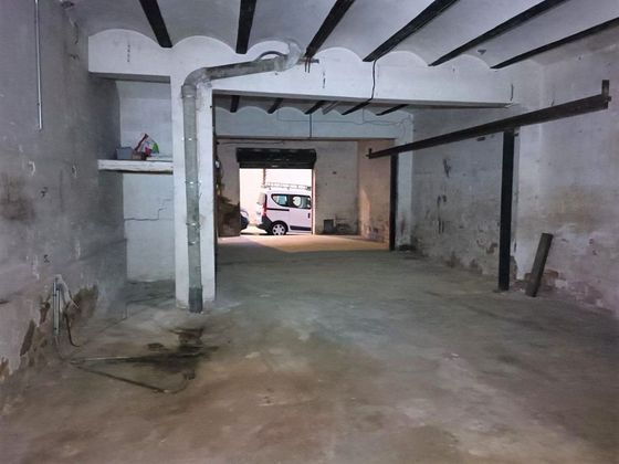 Foto 2 de Local en venta en Centre - Santa Coloma de Gramanet con garaje