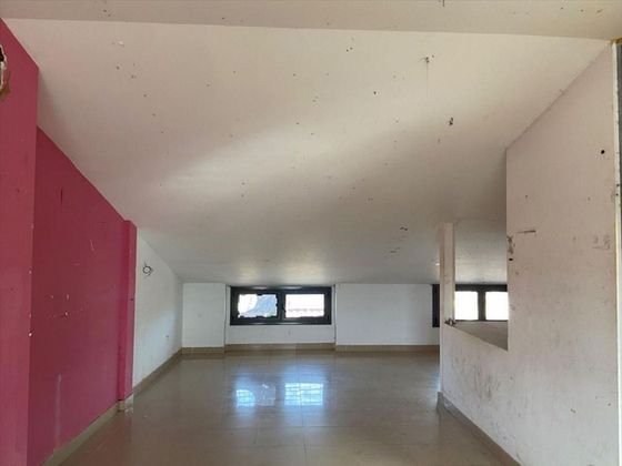 Foto 2 de Dúplex en venta en Santa Margarida de Montbui de 3 habitaciones con terraza