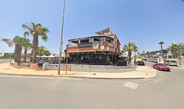 Foto 2 de Venta de local en Cabo Roig - La Zenia de 69 m²