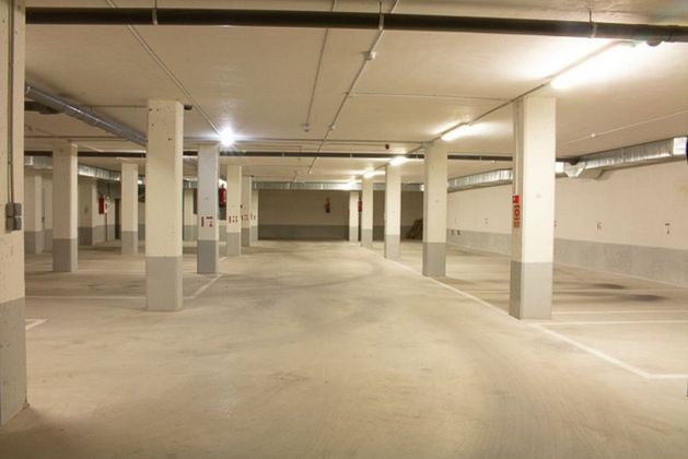 Foto 1 de Garatge en venda a Sarria de 29 m²