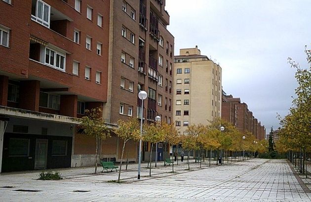 Foto 1 de Venta de local en Ermitagaña - Mendebaldea de 122 m²