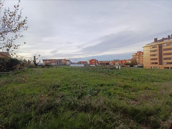 Foto 2 de Venta de terreno en Corvera de Asturias de 99 m²