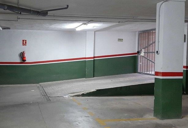 Foto 1 de Venta de garaje en Centro - Chiva de 13 m²