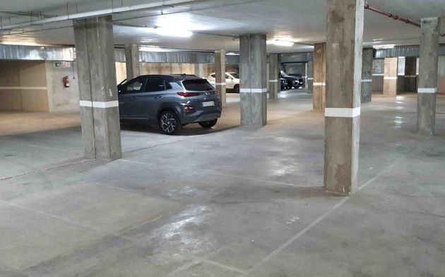 Foto 2 de Venta de garaje en Zona Centro de 27 m²
