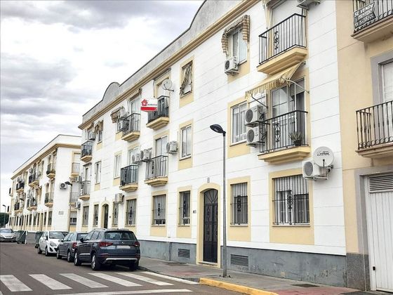 Foto 1 de Venta de piso en Puebla de la Calzada de 3 habitaciones con garaje y balcón