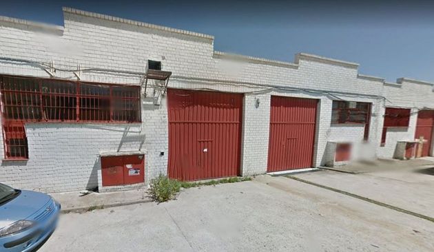 Foto 2 de Nave en venta en Guardia Civil - Zona industrial de 473 m²