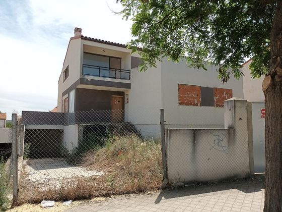 Foto 2 de Casa en venda a La Montaña - El Cortijo de 3 habitacions amb terrassa i garatge