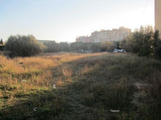 Foto 2 de Venta de terreno en Villajoyosa ciudad de 894 m²