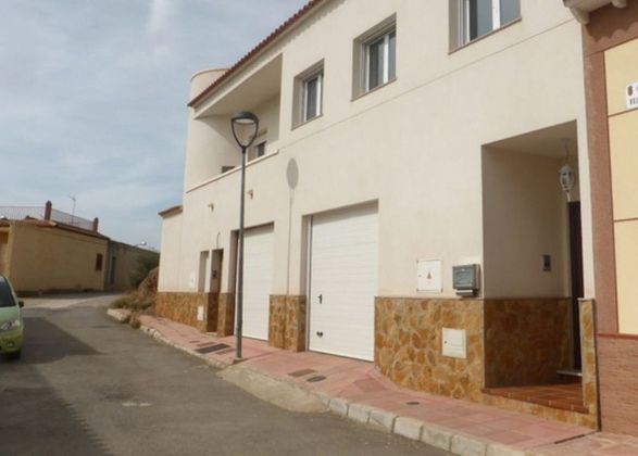 Foto 1 de Pis en venda a Fiñana de 3 habitacions amb terrassa i garatge