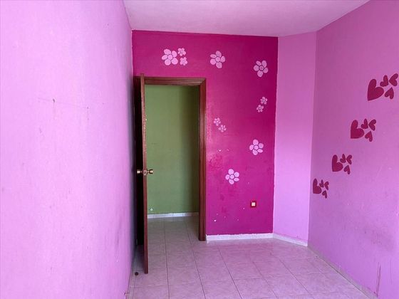 Foto 2 de Piso en venta en La Cañada de 3 habitaciones con ascensor