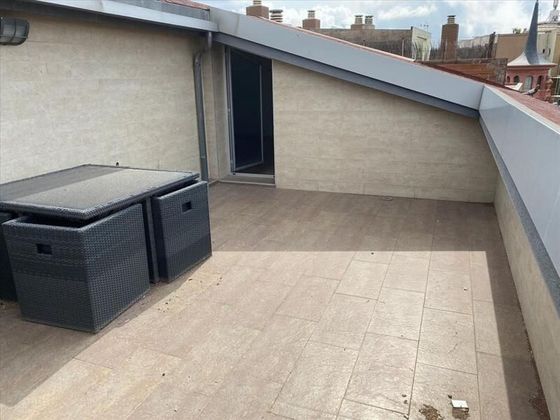 Foto 2 de Dúplex en venta en Centre - Cornellà de Llobregat de 2 habitaciones con terraza y balcón