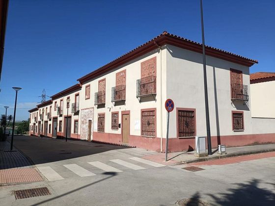 Foto 1 de Casa en venda a Pedro Abad de 3 habitacions amb terrassa