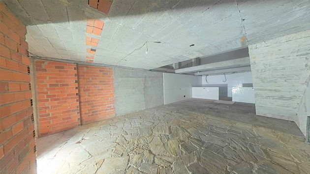 Foto 2 de Venta de local en Monte Alto - Zalaeta - Atocha de 126 m²