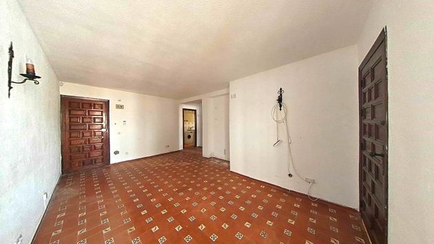 Foto 1 de Pis en venda a San Luis de Sabinillas de 1 habitació i 81 m²