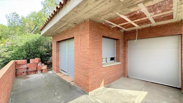 Foto 2 de Casa en venda a Abrera de 3 habitacions amb garatge i jardí