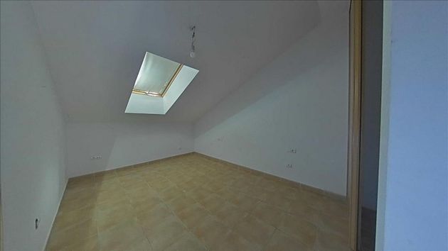 Foto 2 de Dúplex en venda a Belmonte de Tajo de 2 habitacions amb garatge
