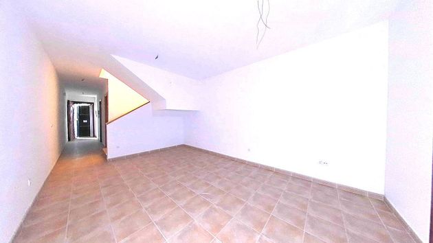 Foto 2 de Venta de dúplex en Belmonte de Tajo de 2 habitaciones con garaje