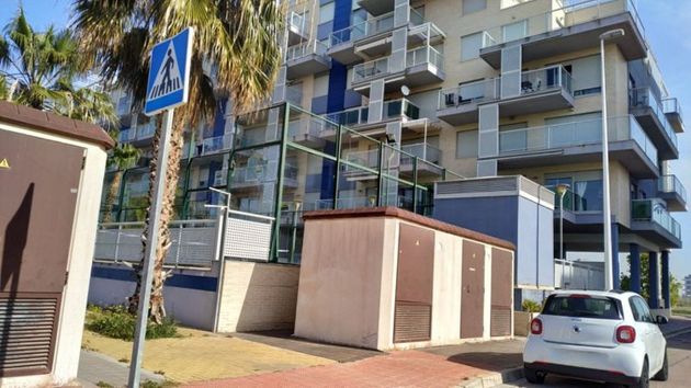 Foto 1 de Piso en venta en Moncófar playa de 1 habitación con piscina y balcón