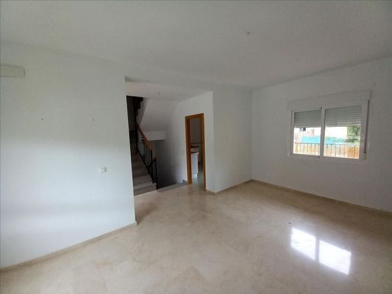 Foto 2 de Casa en venta en Guardia de Jaén (La) de 3 habitaciones con terraza