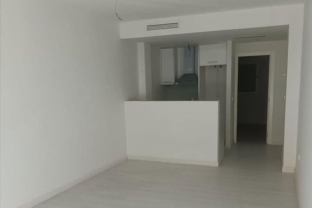 Foto 2 de Venta de piso en Miramar de 2 habitaciones con garaje y ascensor
