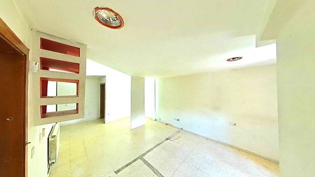 Foto 2 de Pis en venda a Sant Llorenç de 2 habitacions i 57 m²