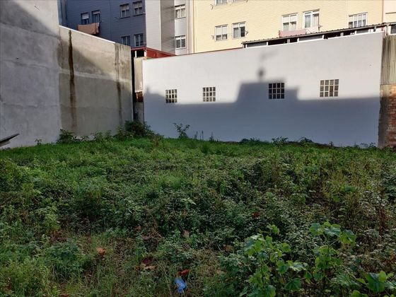 Foto 2 de Venta de terreno en Vilagarcía de 608 m²