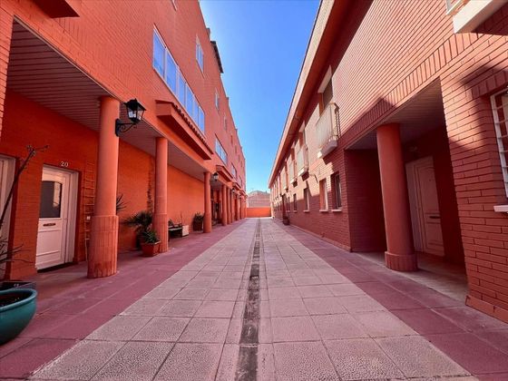 Foto 2 de Pis en venda a Puigverd de Lleida de 4 habitacions amb garatge i balcó