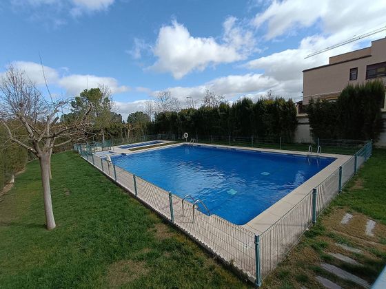 Foto 1 de Pis en venda a Universidad de 2 habitacions amb piscina i balcó