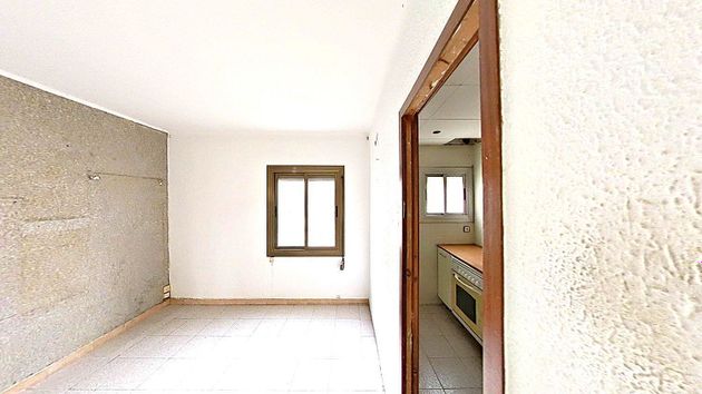 Foto 2 de Venta de piso en Trinitat Vella de 2 habitaciones y 48 m²