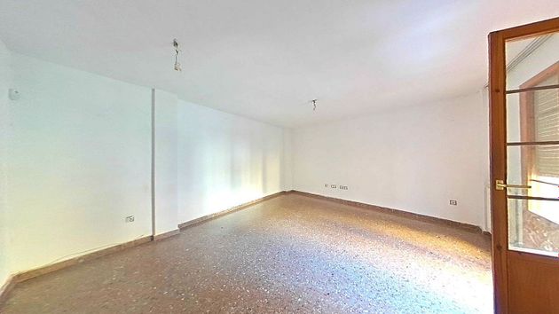 Foto 2 de Piso en venta en Calatayud de 3 habitaciones con terraza y ascensor