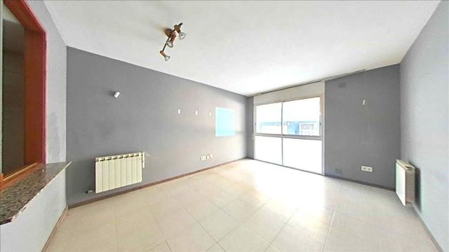 Foto 2 de Venta de piso en Montilivi - Palau de 1 habitación con ascensor