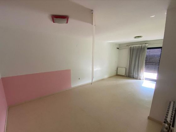 Foto 2 de Pis en venda a Cheste de 2 habitacions amb garatge i ascensor
